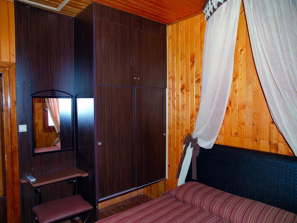 Wooden Nest Apartment Akhladheri Luaran gambar